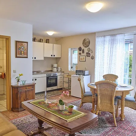 Am Damwildgehege I *